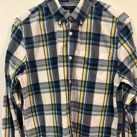Tommy Hilfiger yellow, blue, and white dress shirt men’s Button Down - Picture 2 of 3